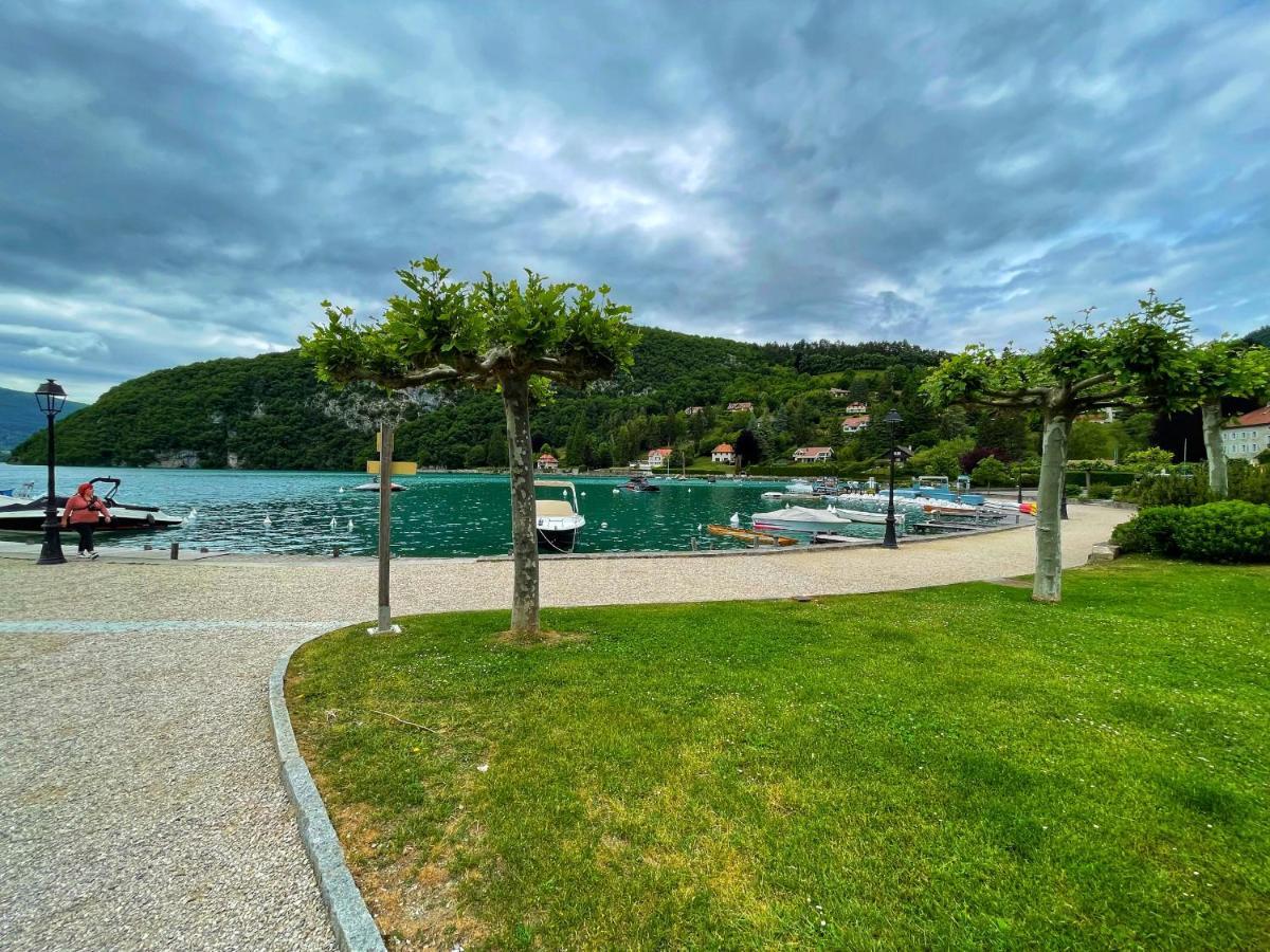 Reflet Bleu Du Lac D'Annecy 3 Etoiles - Face Au Lac, Parking Gratuit, Paddle Board Дусар Екстериор снимка